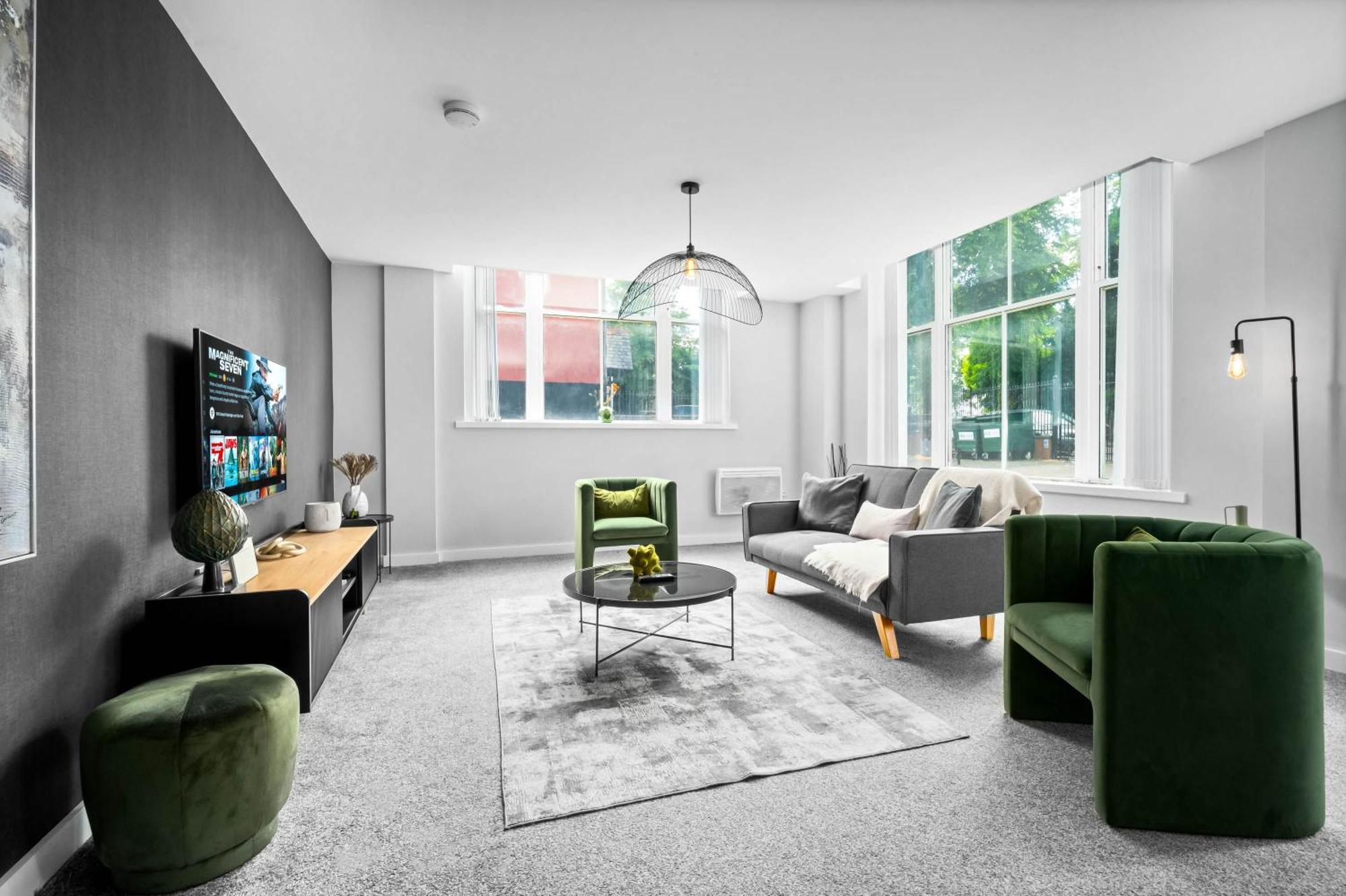 Luxury Apartment - Secure Parking - Gated Development - Near Jq & Birmingham City Centre 6Sh エクステリア 写真