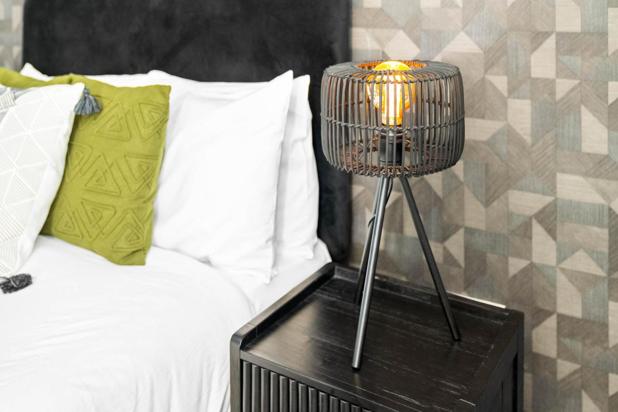Luxury Apartment - Secure Parking - Gated Development - Near Jq & Birmingham City Centre 6Sh エクステリア 写真
