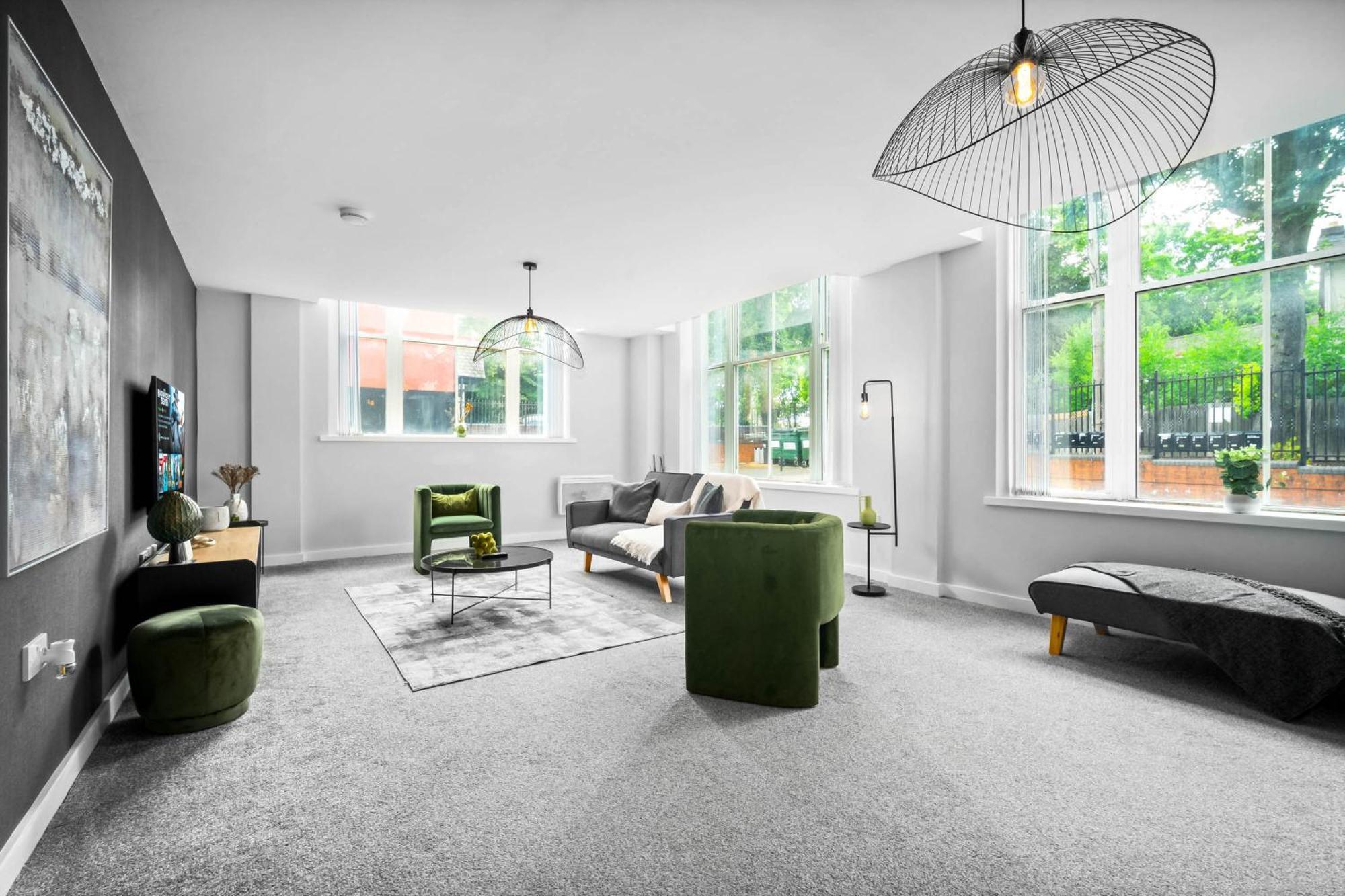 Luxury Apartment - Secure Parking - Gated Development - Near Jq & Birmingham City Centre 6Sh エクステリア 写真
