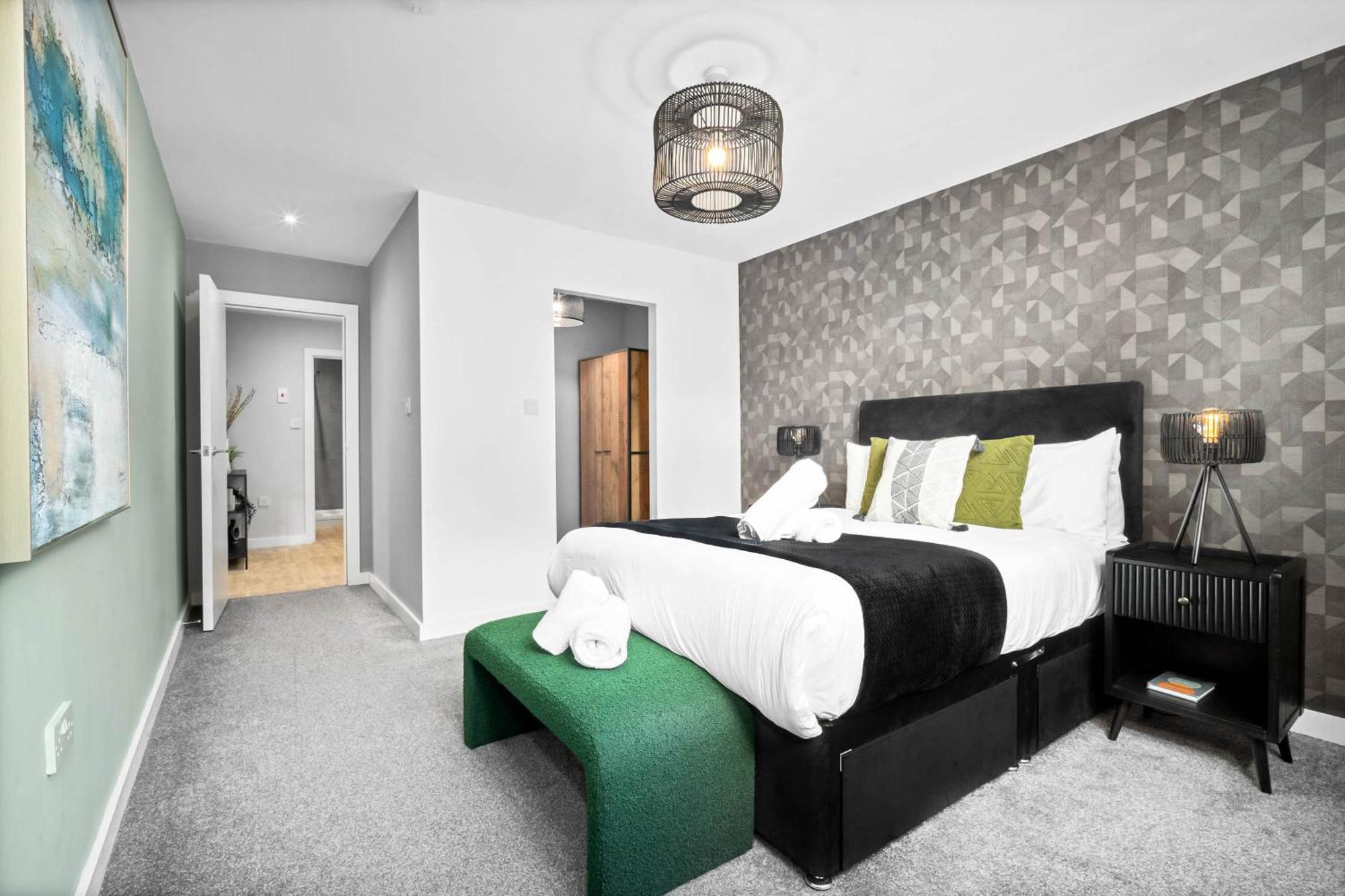 Luxury Apartment - Secure Parking - Gated Development - Near Jq & Birmingham City Centre 6Sh エクステリア 写真